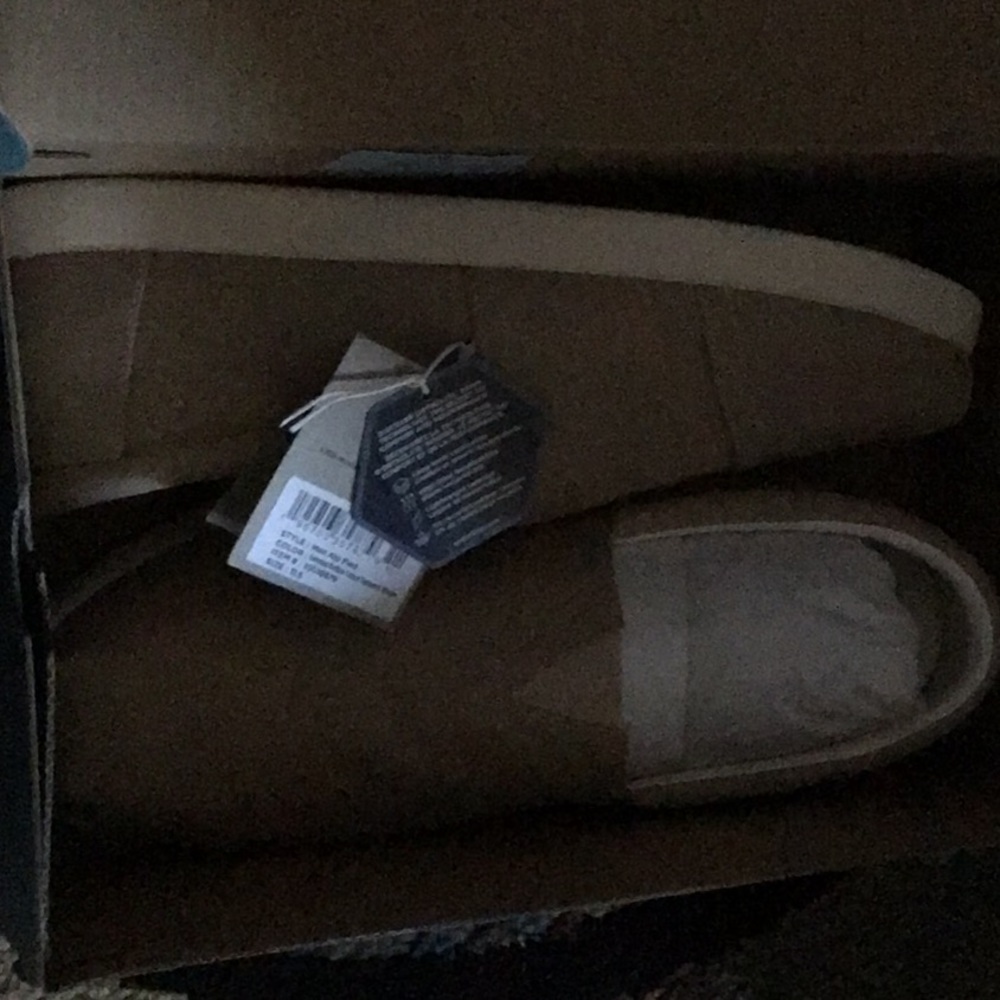 New Toms Oatmeal Refibra Tencel Textured Woven Men Size 11.5